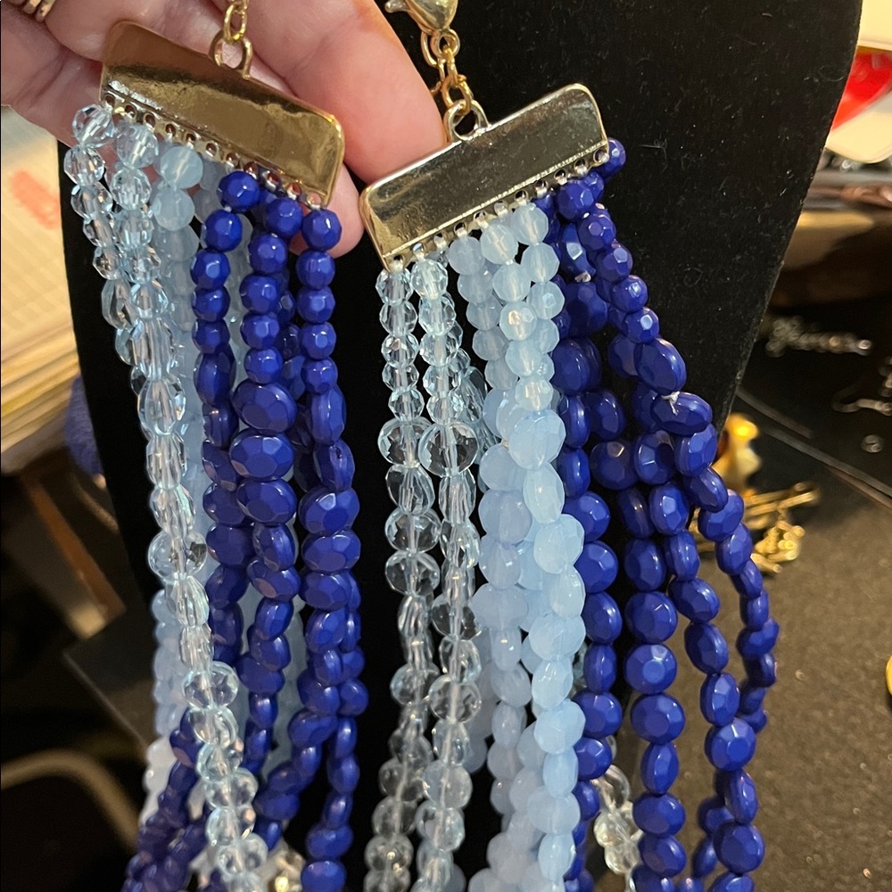 Elegant Blue Layered Beaded Necklace Set